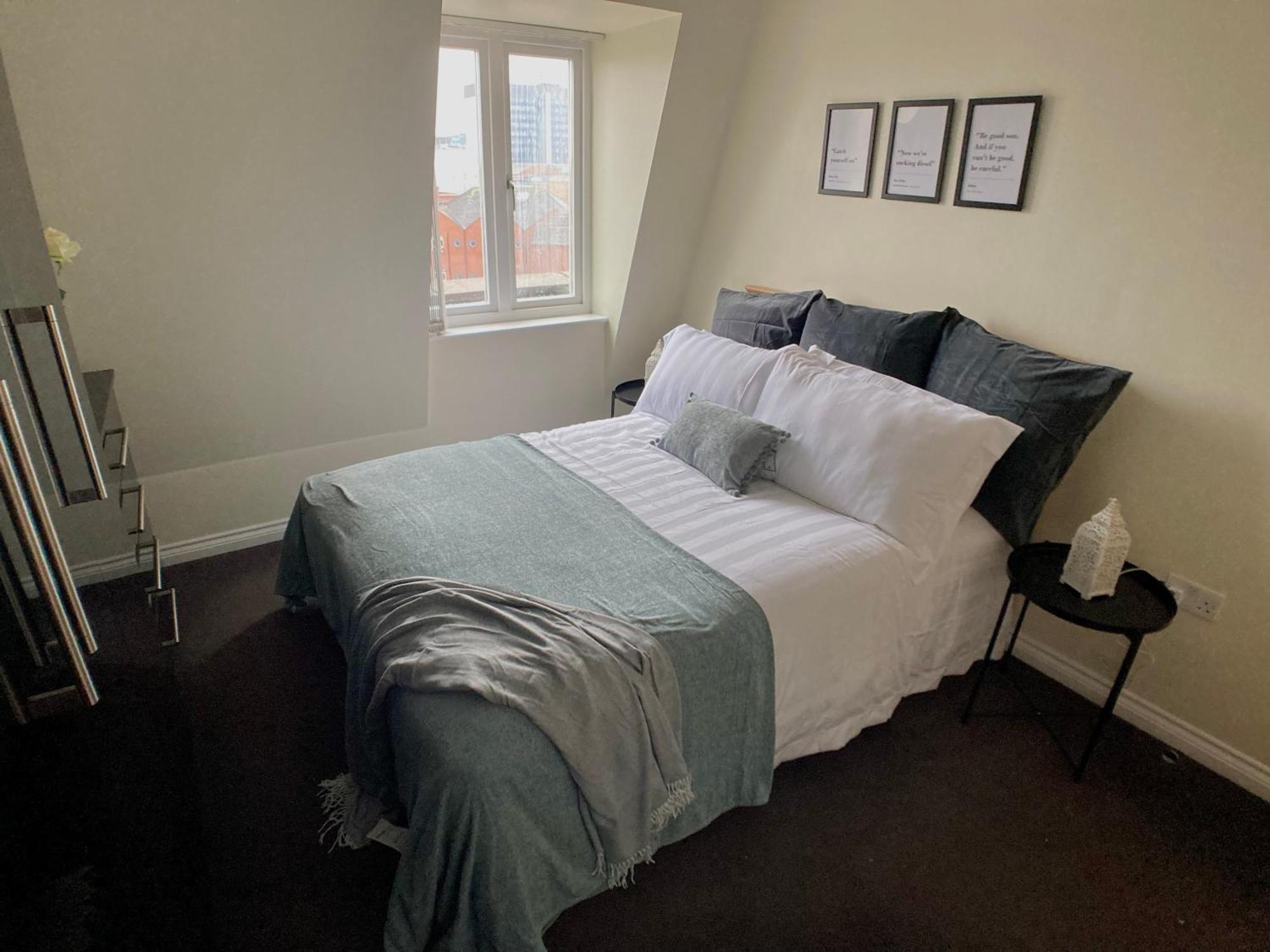 Cathedral Quarter Apartments Belfast Esterno foto